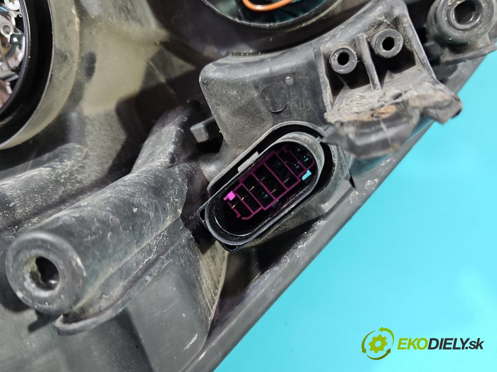 Ford S-max 2.5 T 20V 220KM manual 162 kW 2521 cm3 5- Reflektor: pravý 6M21-13W029-AL (Svetlo predné pravé)