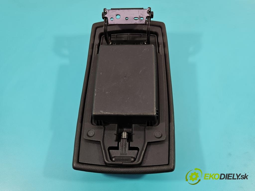 Ford S-max 2.5 20V 220KM manual 162 kW 2521 cm3 5- operadlo 6M21-R044C82-A (Lakťové opierky)