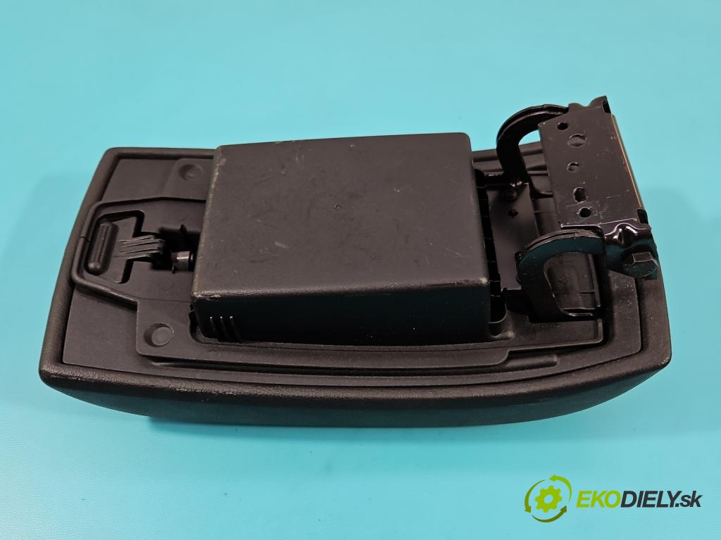 Ford S-max 2.5 20V 220KM manual 162 kW 2521 cm3 5- operadlo 6M21-R044C82-A (Lakťové opierky)