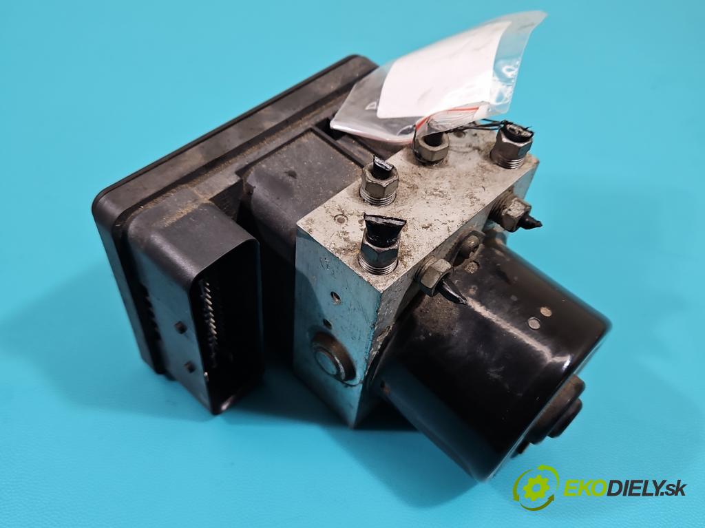 Volvo V50 2.4 20V 170 HP manual 125 kW 2435 cm3 5- čerpadlo abs 4N51-2C405-AD (Pumpa ABS)