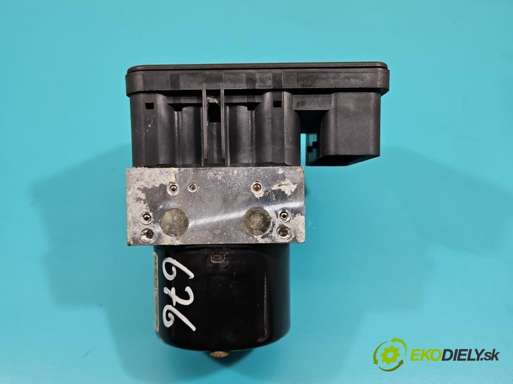 Volvo V50 2.4 20V 170 HP manual 125 kW 2435 cm3 5- čerpadlo abs 4N51-2C405-AD (Pumpa ABS)