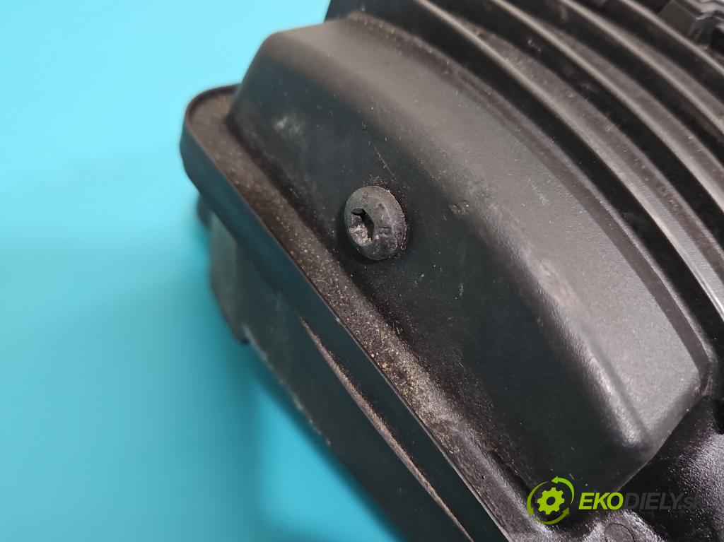 Volvo V50 2.4 20V 170 HP manual 125 kW 2435 cm3 5- zvod nasávací 30646518 (Sacie potrubie)