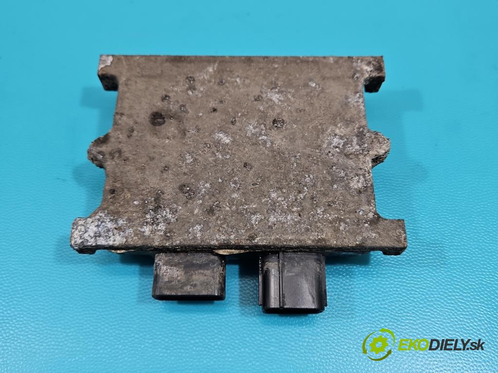 Toyota Land Cruiser J200 2007- 4.5 V8 D4D 286 HP automatic 210 kW 4461 cm3 5- riadiaca jednotka ostatné 89878-60050