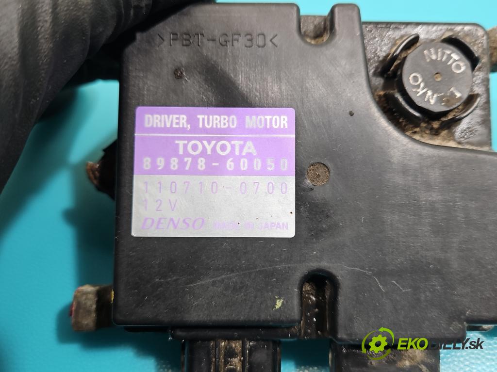 Toyota Land Cruiser J200 2007- 4.5 V8 D4D 286 HP automatic 210 kW 4461 cm3 5- riadiaca jednotka ostatné 89878-60050