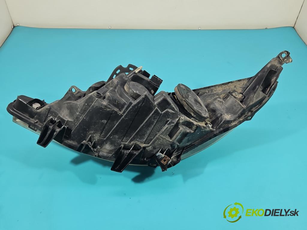 Peugeot 207 1.6 hdi 90 HP manual 66,2 kW 1560 cm3 5- Reflektor: pravý 9649986180 (Svetlo predné pravé)