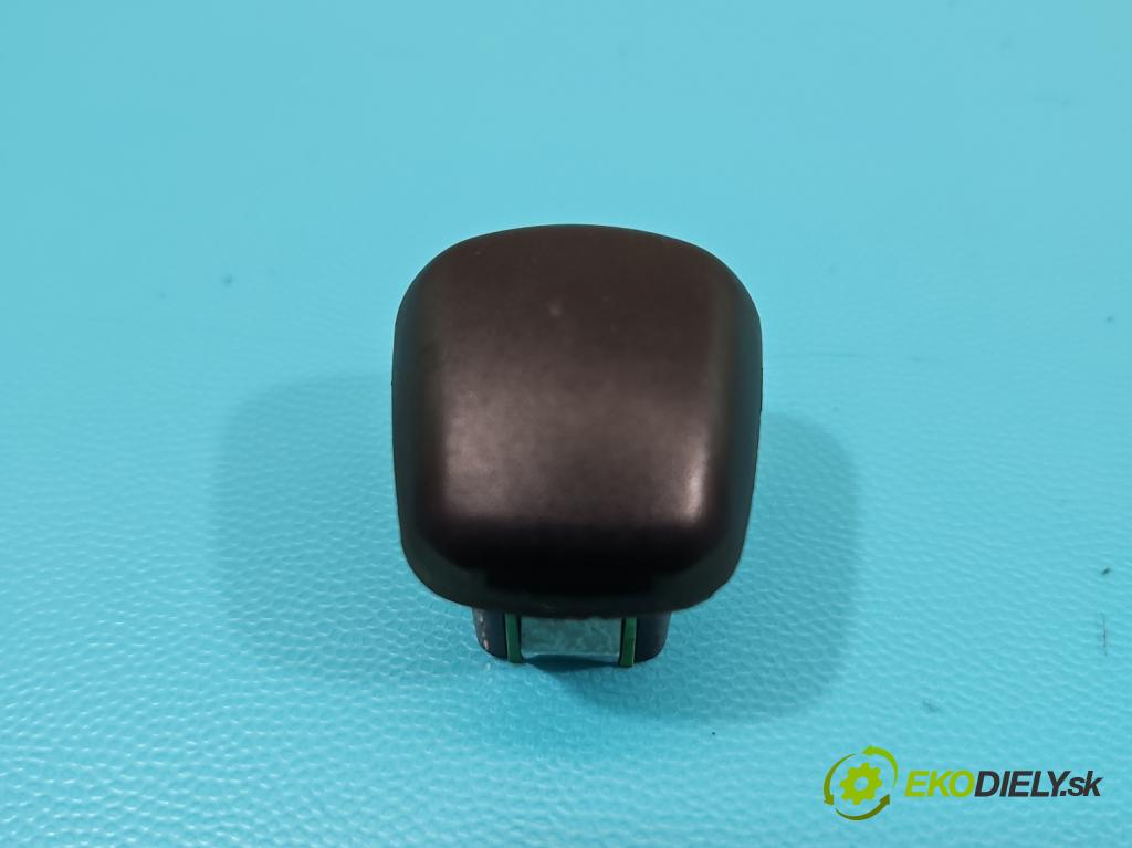 Volvo V50 2.4 20V 170 hp manual 125 kW 2435 cm3 5- snímač stmívání 8691913