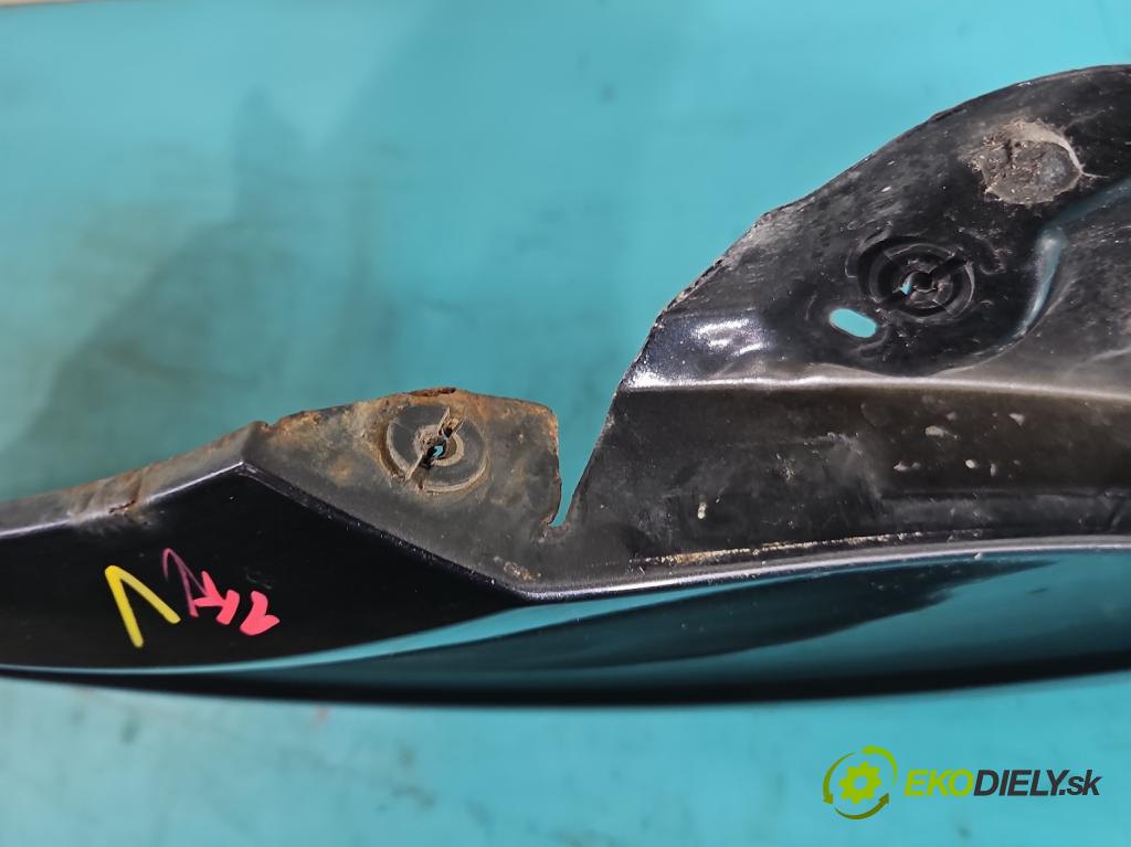 Seat Altea 1.9 tdi 105 hp manual 77 kW 1896 cm3 5- blatnik přední levý  (Predné ľavé)