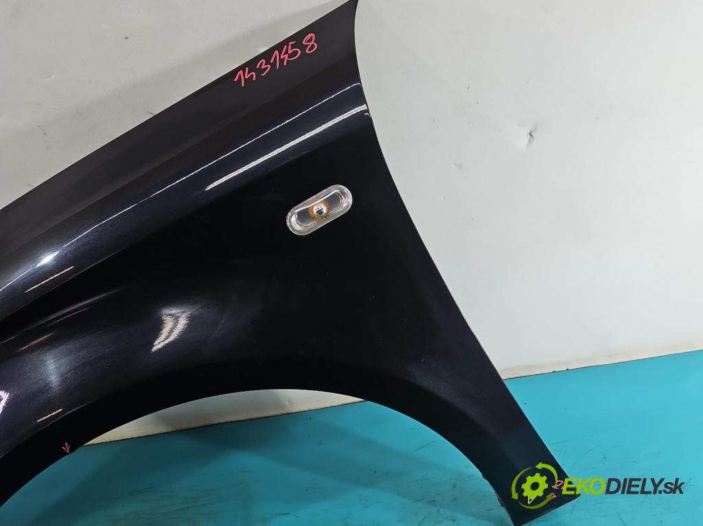 Seat Altea 1.9 tdi 105 hp manual 77 kW 1896 cm3 5- blatnik přední levý  (Predné ľavé)