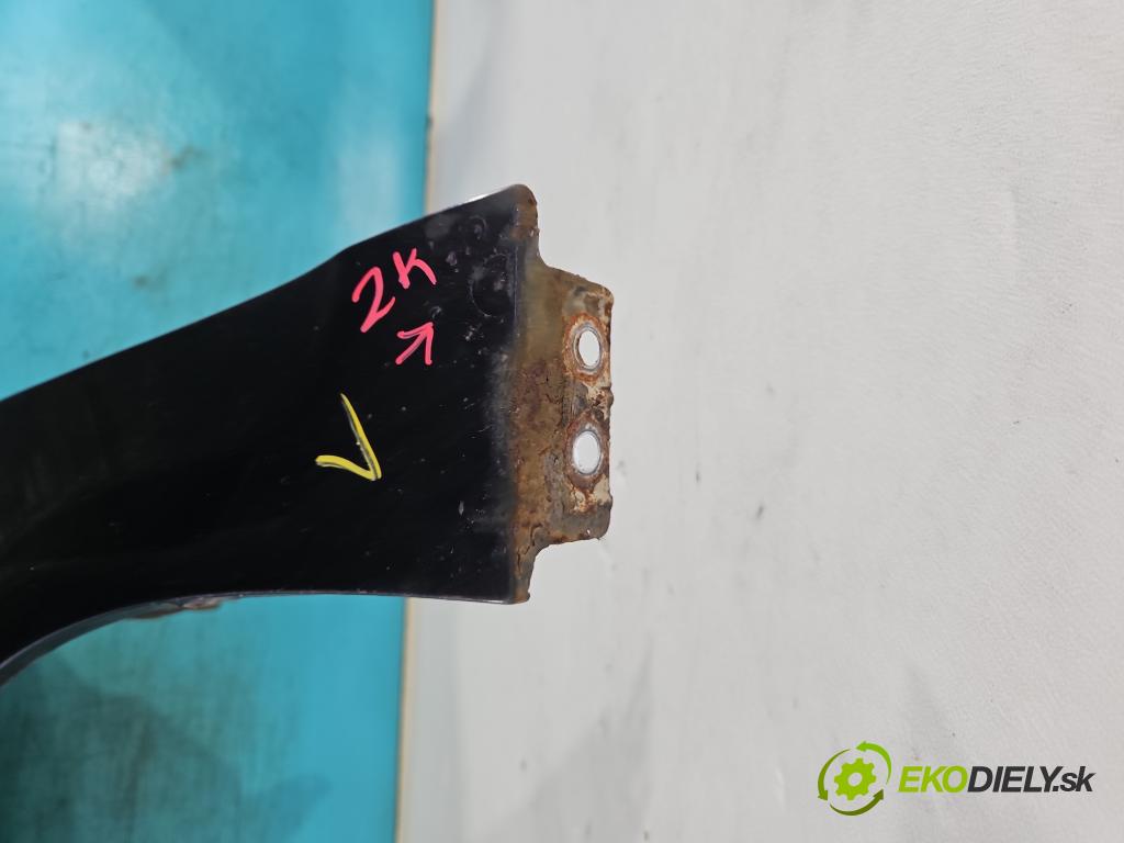 Seat Altea 1.9 tdi 105 hp manual 77 kW 1896 cm3 5- blatnik přední levý  (Predné ľavé)