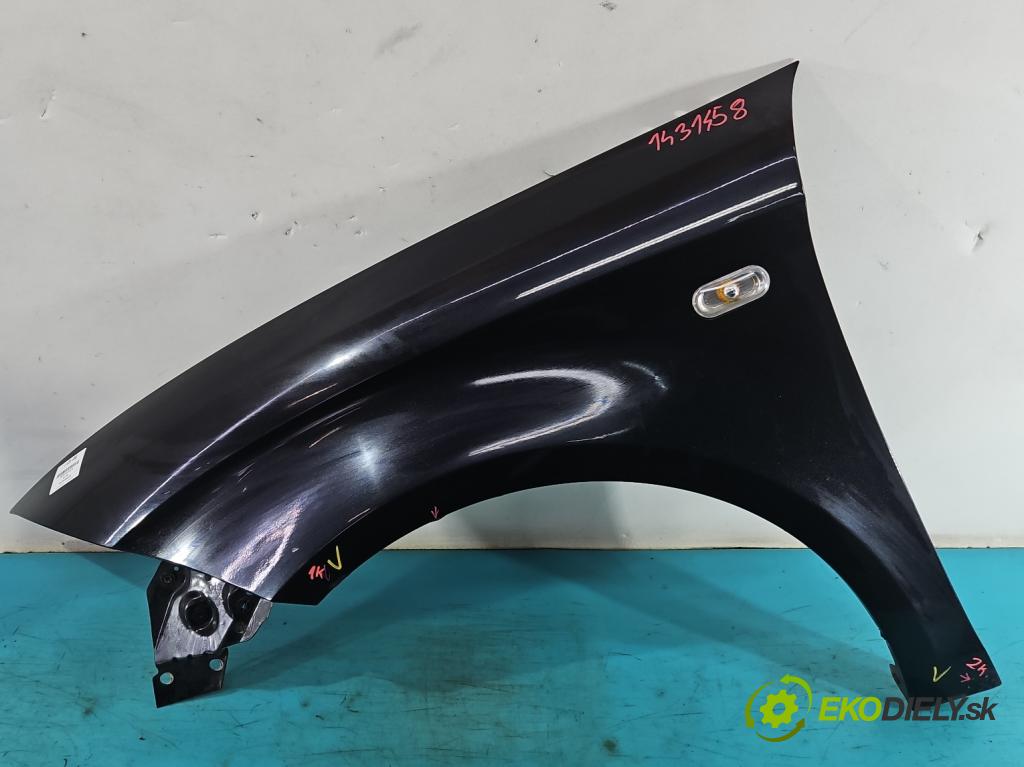 Seat Altea 1.9 tdi 105 hp manual 77 kW 1896 cm3 5- blatnik přední levý  (Predné ľavé)