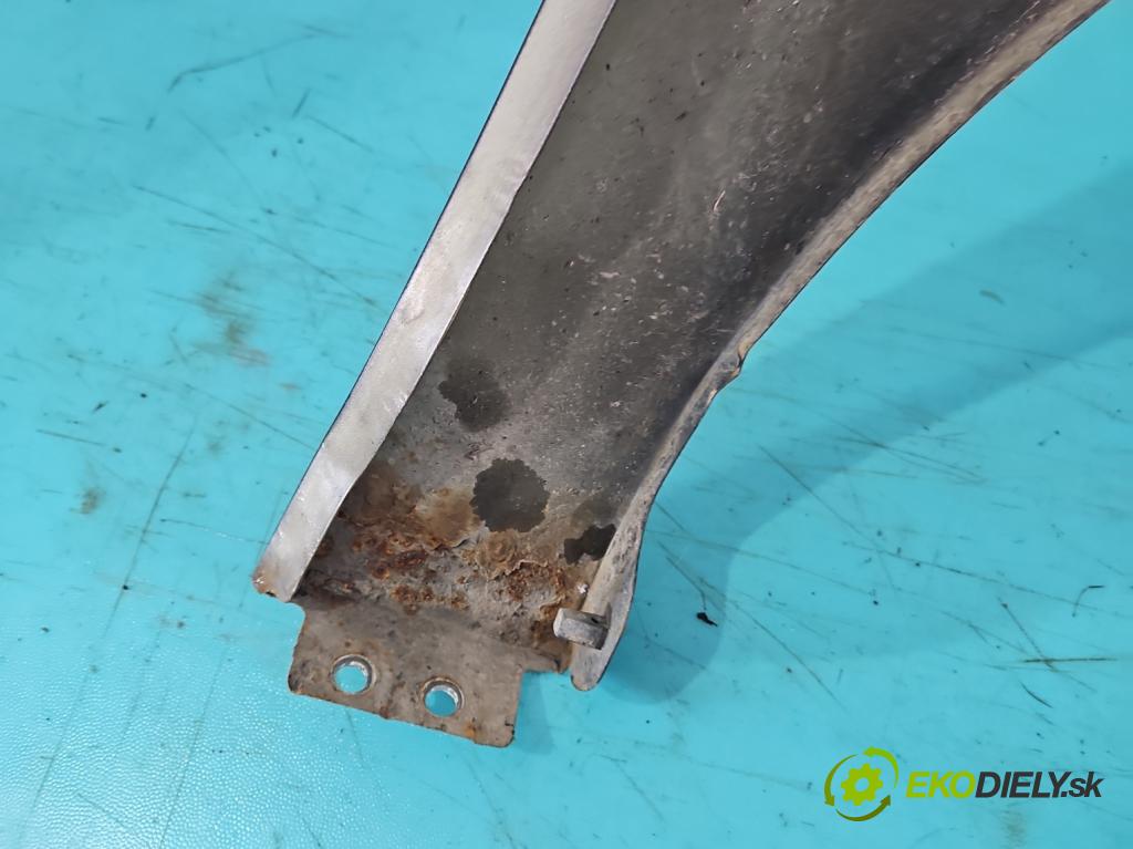 Seat Altea 1.9 tdi 105 hp manual 77 kW 1896 cm3 5- blatnik přední levý  (Predné ľavé)