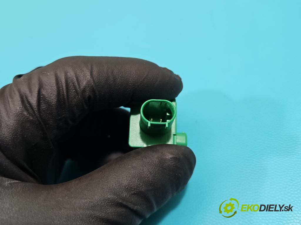 Dodge Caravan V 2007-2020 3.6 V6 automatic 211 kW 3605 cm3 5- snímač šokovat: 5WK44602 (Snímač nárazu)