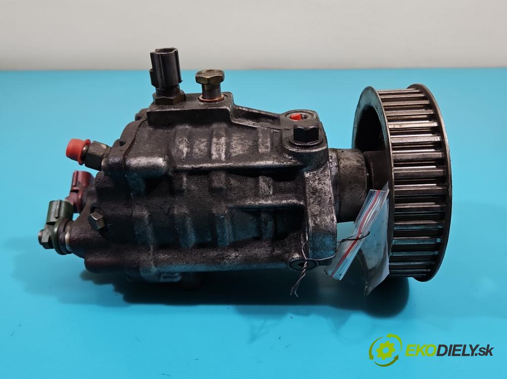 Toyota Corolla Verso I 2001-2004 2.0 D4D 90 HP manual 66 kW 1995 cm3 5- čerpadlo vstrekovacia 22100-27010 (Vstrekovacie čerpadlo)