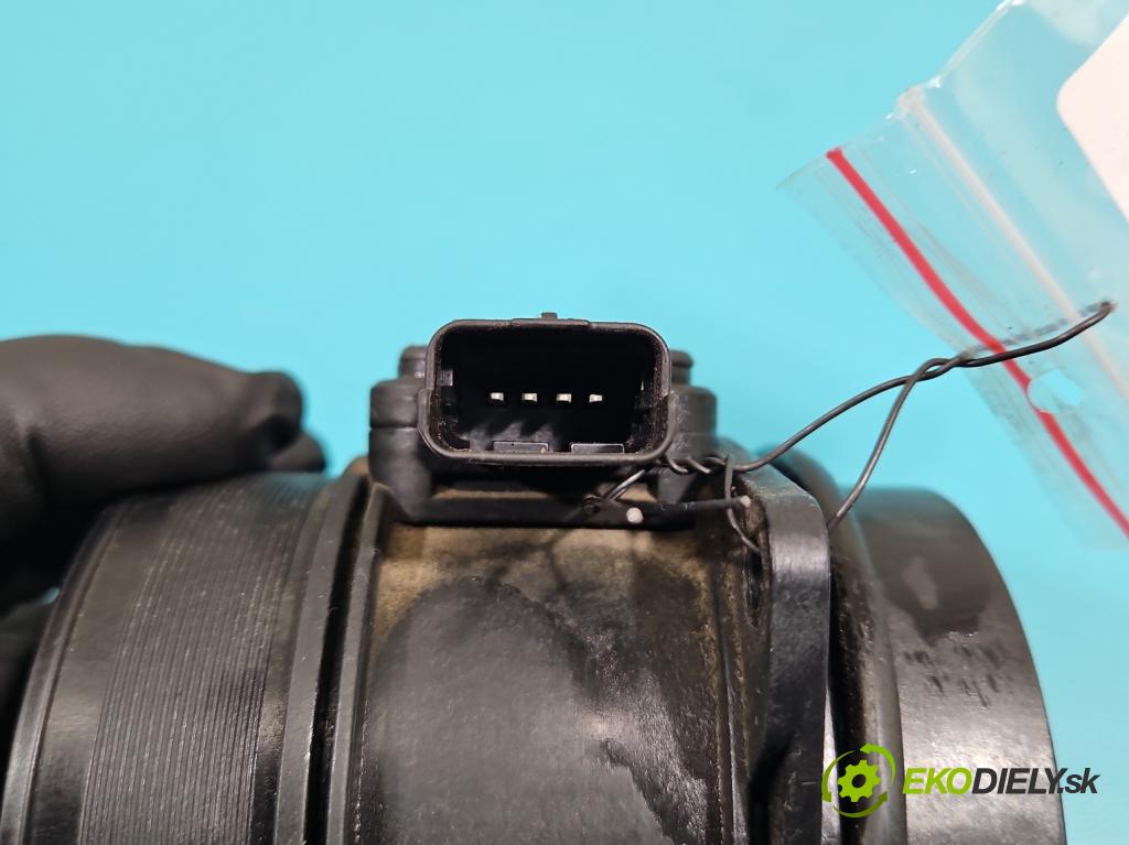 Peugeot 407 2.0 hdi 136 HP manual 100 kW 1997 cm3 5- průtokoměr: 5WK97002 (Váhy vzduchu)