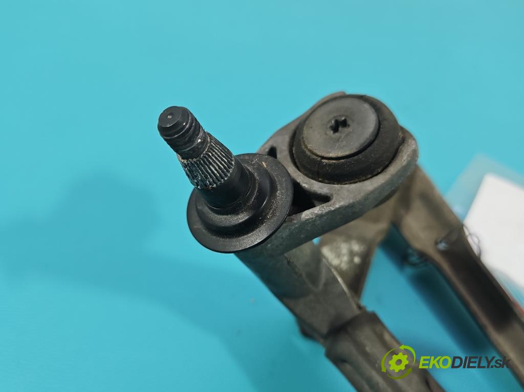 Seat Altea 1.9 tdi 105 hp manual 77 kW 1896 cm3 5- motor stěračů přední 5P0955120B