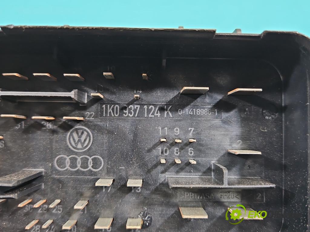 Audi A3 8P 2003-2012 2.0 FSI 150 hp manual 110 kW 1984 cm3 3- skříňka pojistková 1K0937124K (Pojistkové skříňky)