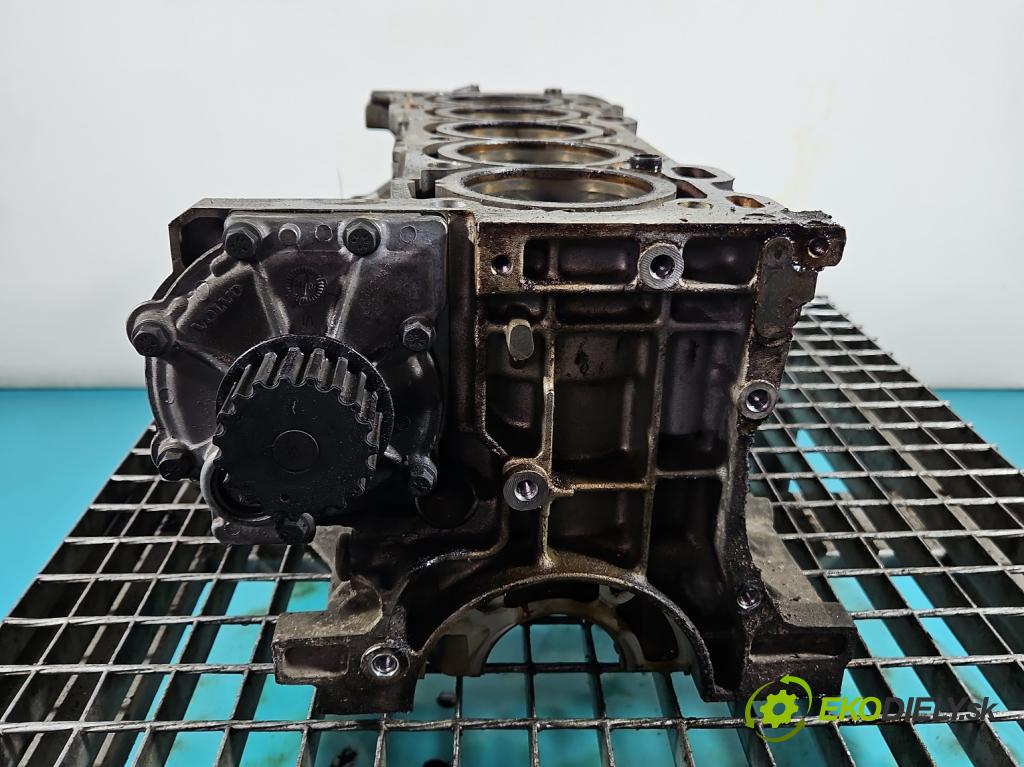 Volvo V50 2.4 20V 170 HP manual 125 kW 2435 cm3 5- Blok motora B5244S (Blok motora)