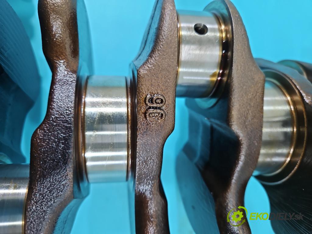 Volvo V50 2.4 20V 170 HP manual 125 kW 2435 cm3 5- Hřídel: kľukový B5244 (Blok motora ostatné)