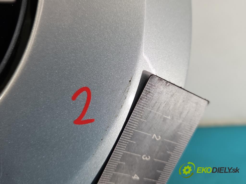 Renault Laguna II 2001-2007 1.8 16V 121KM manual 89 kW 1783 cm3 5- zadní kufrové dveře  (Zadní kapoty)