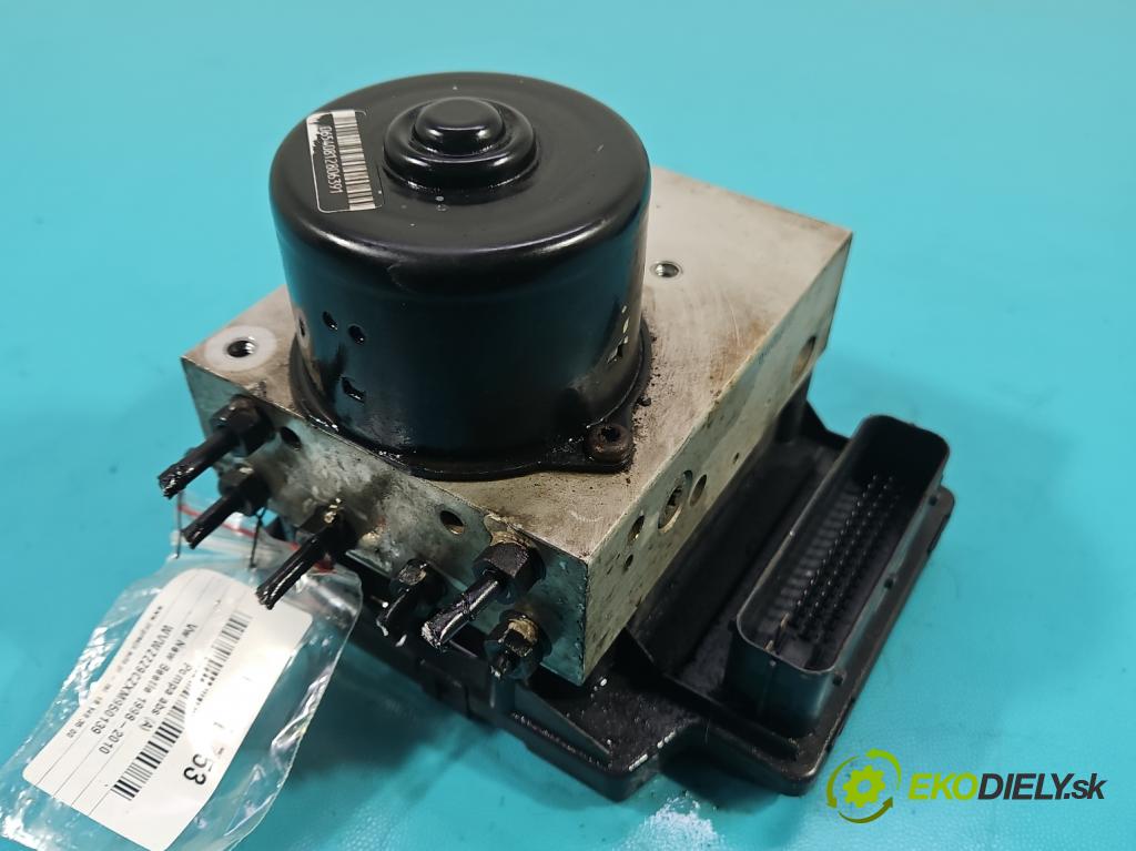 Vw New Beetle 1998-2010 2.0 8V 116 HP manual 85 kW 1984 cm3 3- čerpadlo abs 1J0614517 (Pumpa ABS)