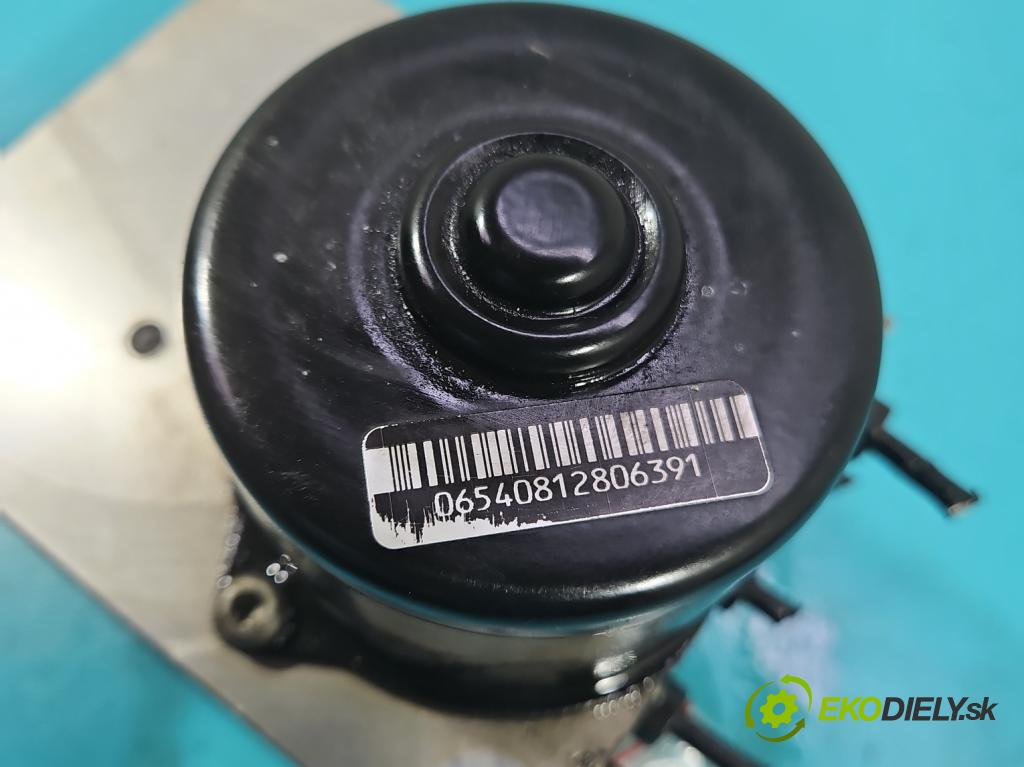Vw New Beetle 1998-2010 2.0 8V 116 HP manual 85 kW 1984 cm3 3- čerpadlo abs 1J0614517 (Pumpa ABS)