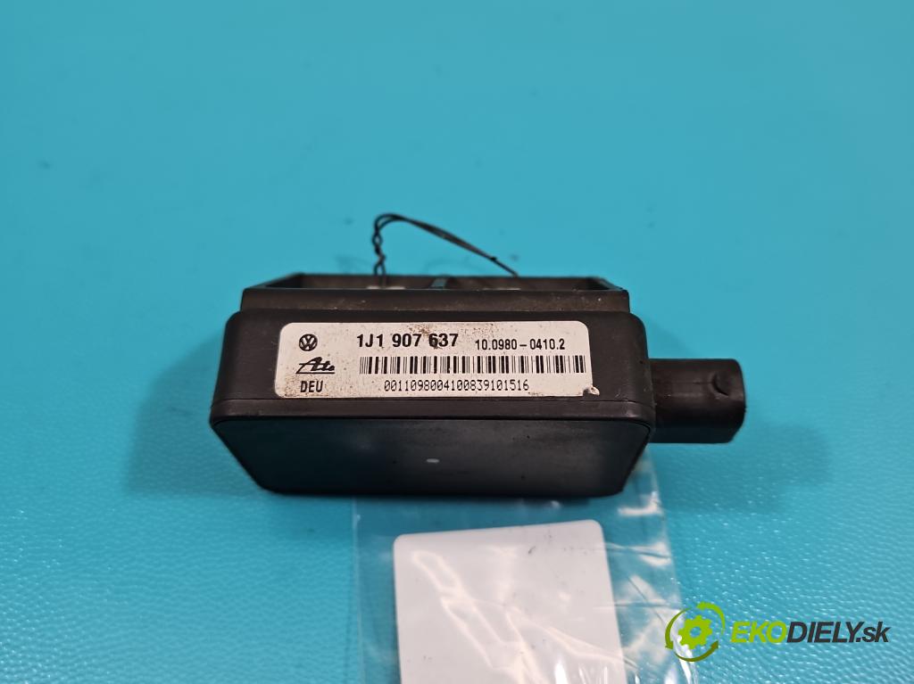 Vw New Beetle 1998-2010 2.0 8V 116 hp manual 85 kW 1984 cm3 3- snímač ESP 1J1907637