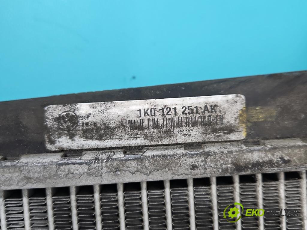 Seat Altea 1.9 tdi 105 hp manual 77 kW 1896 cm3 5- Chladič vody 1K0121251AK (Chladiče vody)