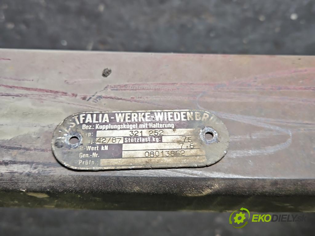 Audi A4 B5 1994-2001 1.9 tdi 90 hp manual 66 kW 1896 cm3 4- oko tažné  (Tažná zařízení)