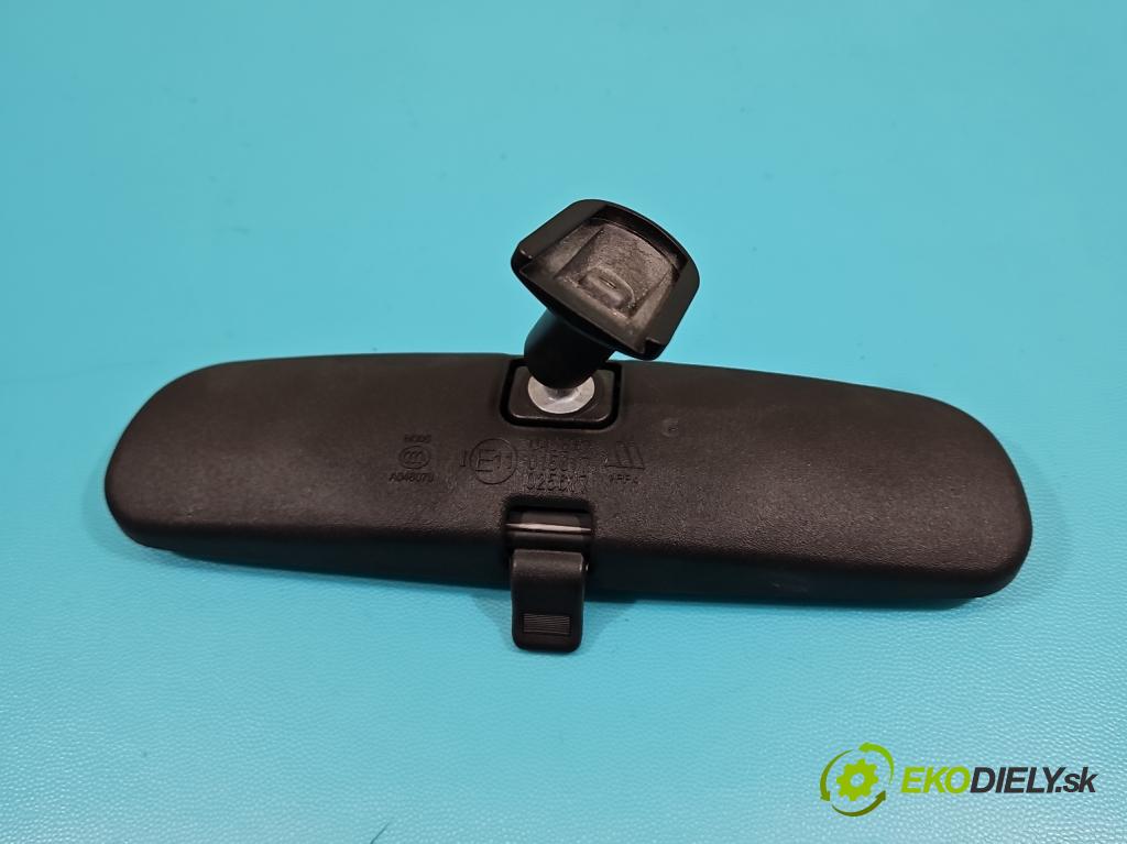 Suzuki Vitara II 2015- 1.6 16V 120 hp automatic 88 kW 1586 cm3 5- zpětné zrcátko vnitřní E11045617 (Světla vnitřní)