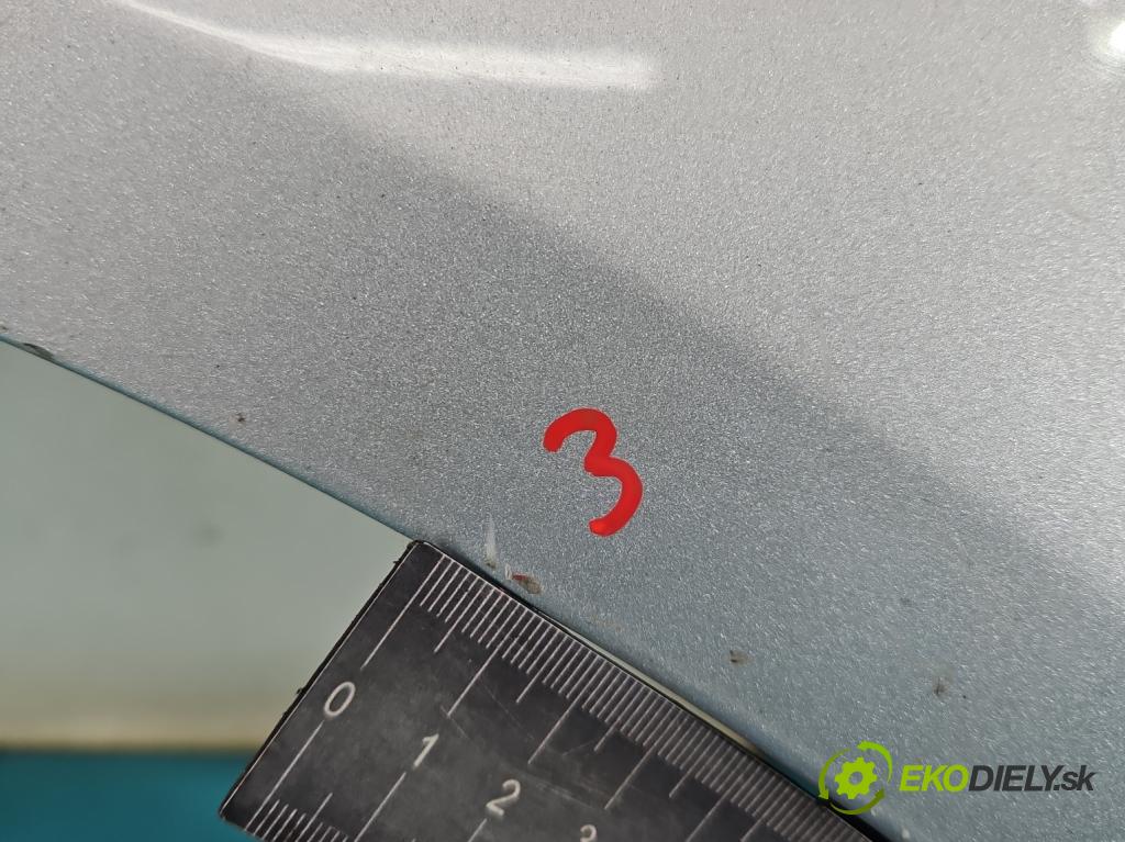 Peugeot 407 2.0 hdi 136hp manual 100 kW 1997 cm3 5- blatnik přední pravý  (Ostatné)