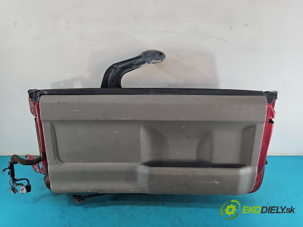 Land rover Freelander I 1998-2006 1.8 16V 120 hp manual 88 kW 1795 cm3 5- zadní kufrové dveře  (Zadní kapoty)