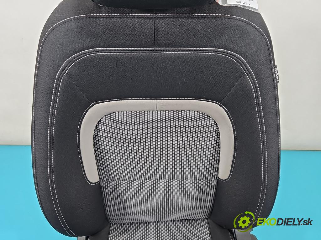 Kia Ceed II 2012-2018 1.6 GDI 135 HP automatic 99 kW 1591 cm3 5- Sedačka ľavý  (Sedačka, sedadlo)