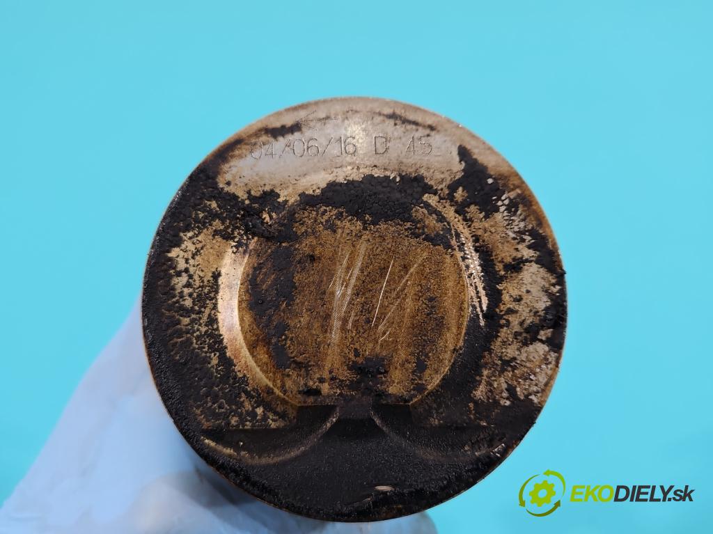 Volvo V50 2.4 20V 170 HP manual 125 kW 2435 cm3 5- piest B5244 (Piest)