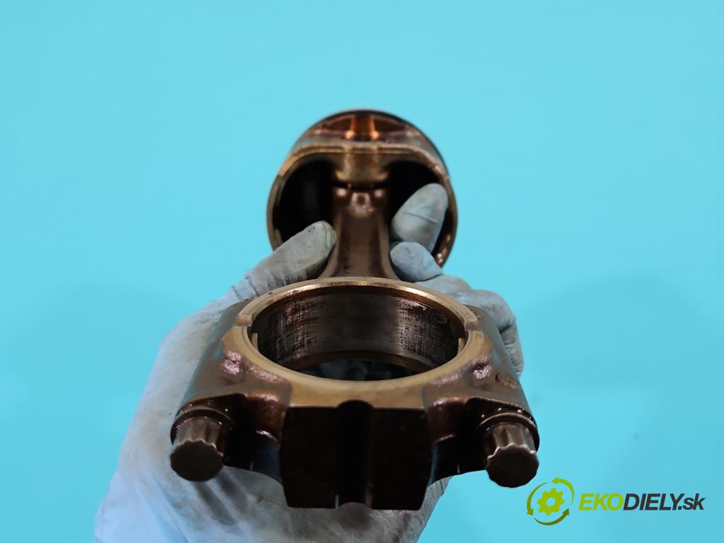 Volvo V50 2.4 20V 170 HP manual 125 kW 2435 cm3 5- piest B5244 (Piest)