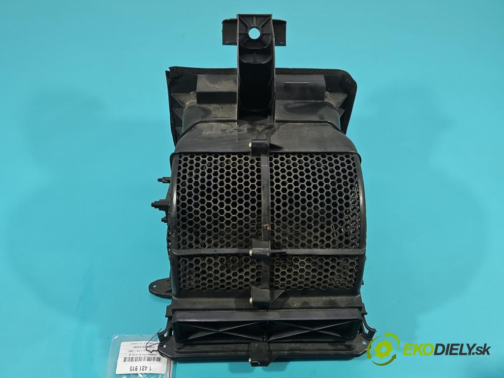 Dodge Caravan V 2007-2020 3.6 V6 automatic 211 kW 3605 cm3 5- obal filtra vzduchu M7043001 (Kryty filtrů)