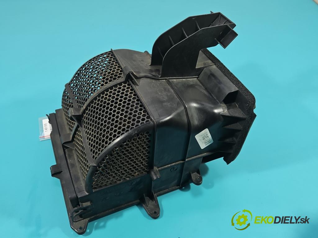 Dodge Caravan V 2007-2020 3.6 V6 automatic 211 kW 3605 cm3 5- obal filtra vzduchu M7043001 (Kryty filtrů)