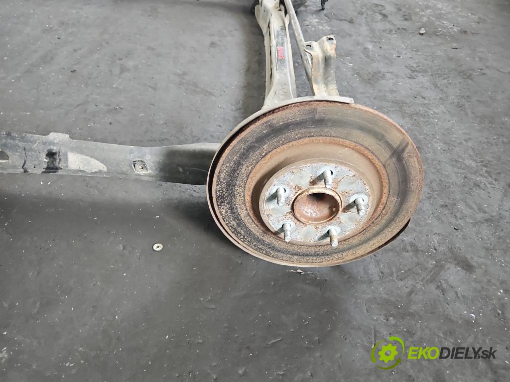 Dodge Caravan V 2007-2020 3.6 V6 automatic 211 kW 3605 cm3 5- zadní výztuha  (Výztuhy zadní)