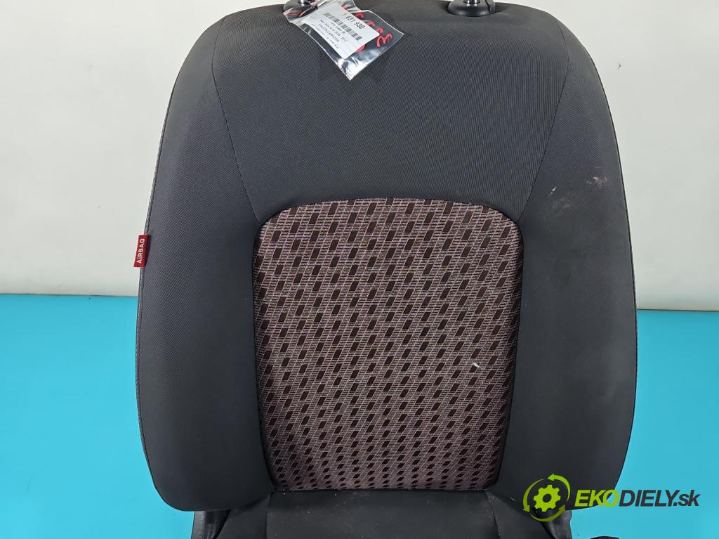 Seat Ibiza IV 6J 2008-2017 1.6 tdi 90 HP manual 66 kW 1598 cm3 5- Sedačka pravý  (Sedačka, sedadlo)