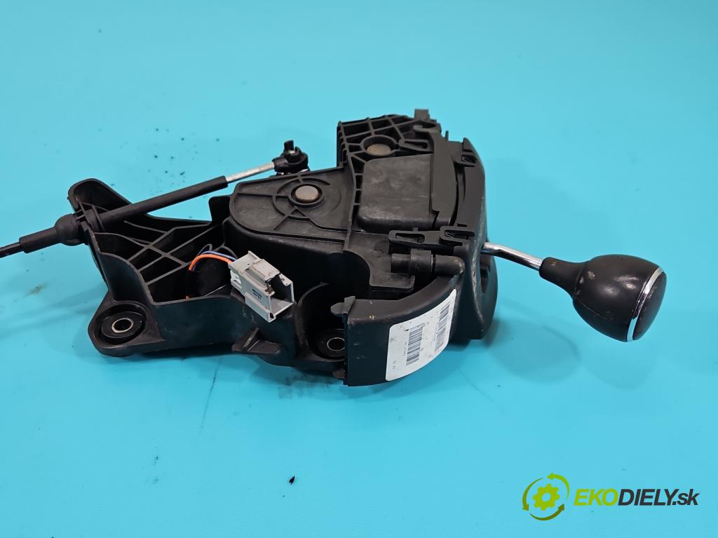 Dodge Caravan V 2007-2020 3.6 V6 automatic 211 kW 3605 cm3 5- Páka: Změny: stupeň,rýchlosť P1UC34DX9AF (Rýchlostná páka (kulisa))