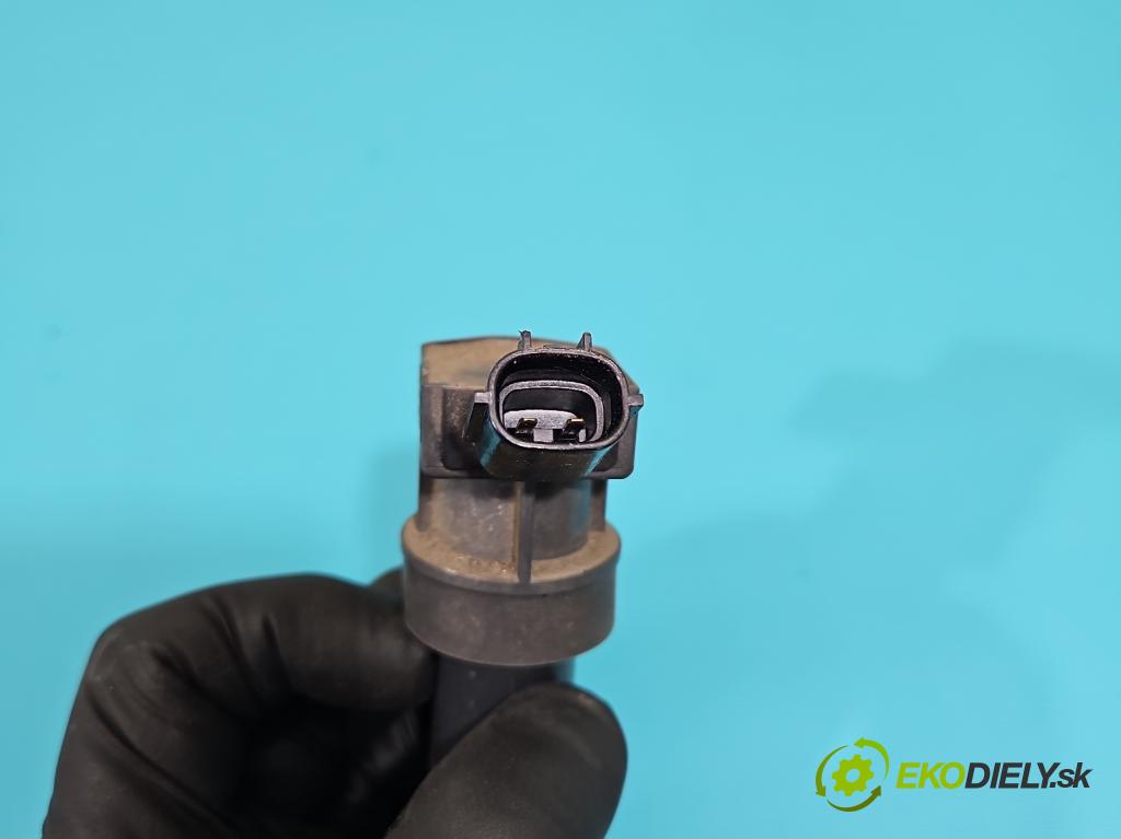 Hyundai Ix35 2.0 16V 163 HP manual 120 kW 1998 cm3 5- cievka zapaľovacia 27300-3F100 (Zapaľovacie cievky, moduly)