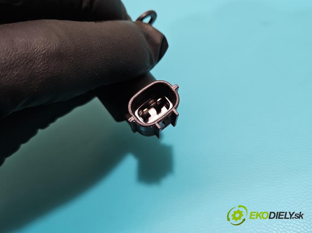 Hyundai Ix35 2.0 16V 163 hp manual 120 kW 1998 cm3 5- snímač fází vačkový 72G200