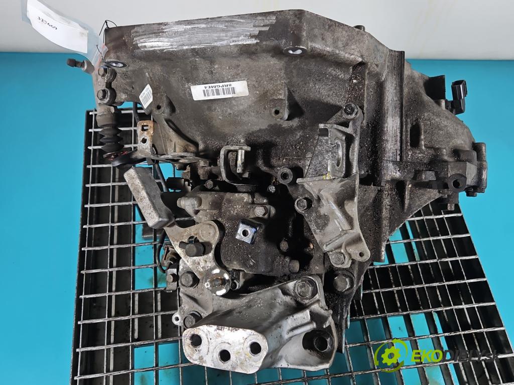 Honda Civic VIII 2006-2011 1.8 16V 140 HP manual 103 kW 1799 cm3 4- prevodovka stupeň,rýchlosť manual PGE4