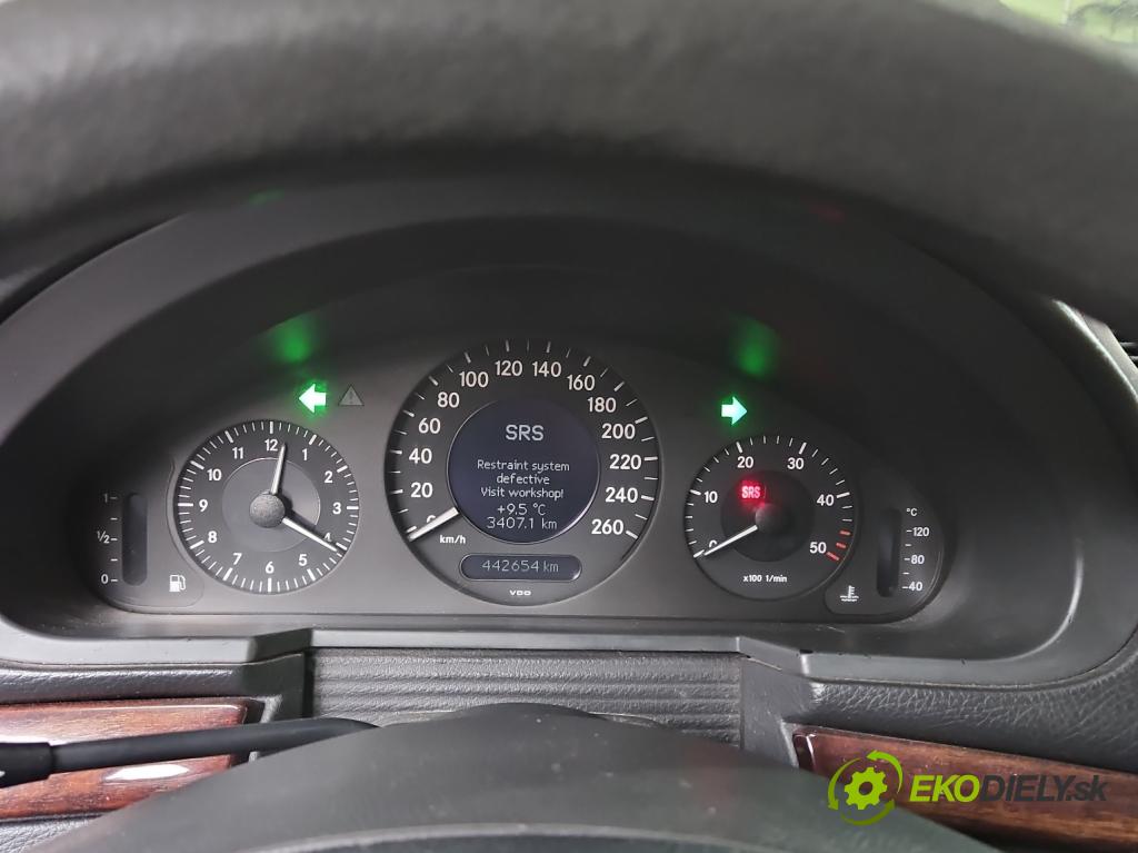 Mercedes E W211 2002-2009 2,2.0 cdi 122 HP manual 90 kW 2148 cm3 4- prístrojovka/ budíky A2115405511 (Prístrojová doska, displej)
