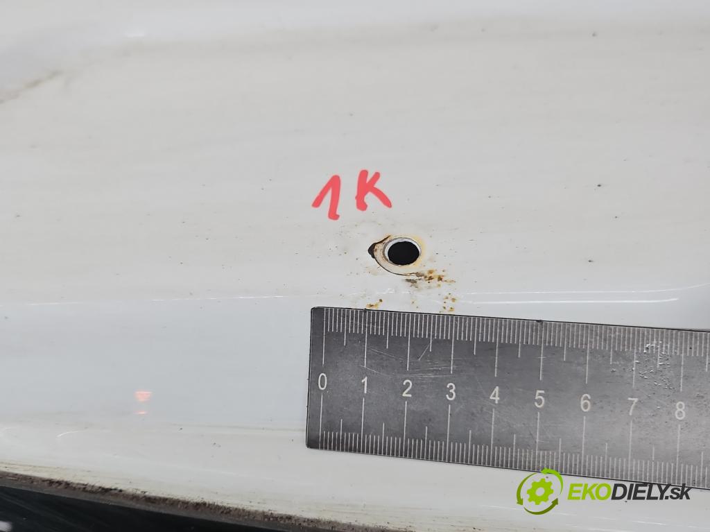 Dodge Caravan V 2007-2020 3.6 V6 automatic 211 kW 3605 cm3 5- zadní kufrové dveře  (Zadní kapoty)