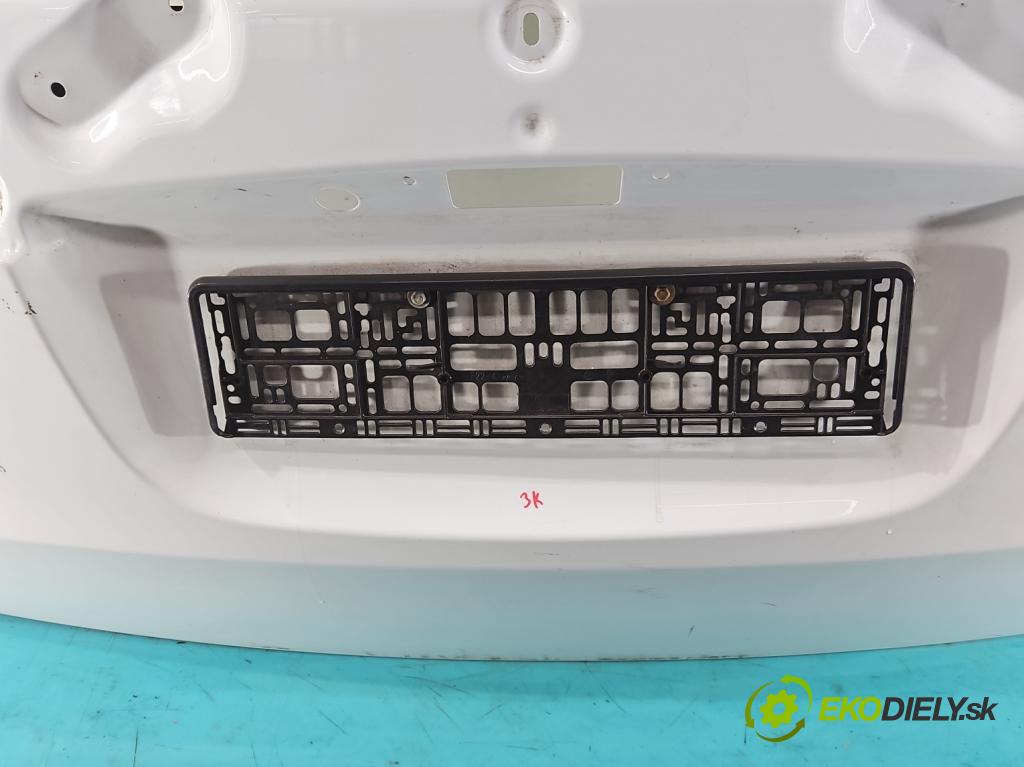 Dodge Caravan V 2007-2020 3.6 V6 automatic 211 kW 3605 cm3 5- zadní kufrové dveře  (Zadní kapoty)