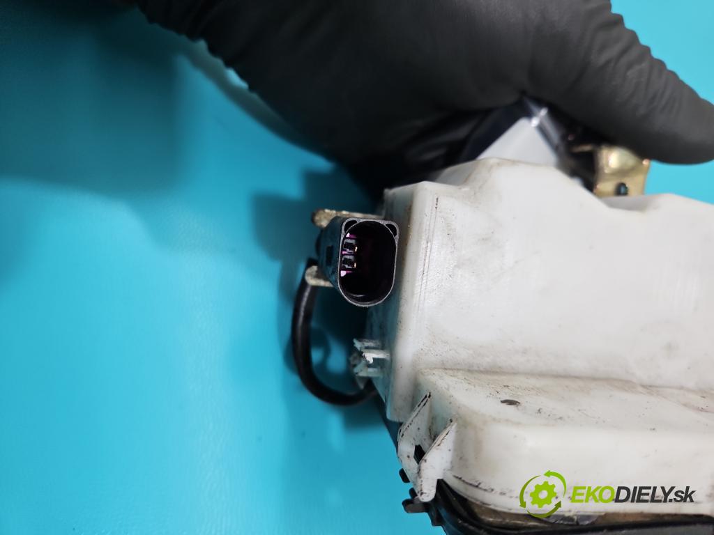 Seat Ibiza II 6K 1993-2002 1.4 mpi 60 HP manual 44 kW 1390 cm3 5- zámok predné ľavý