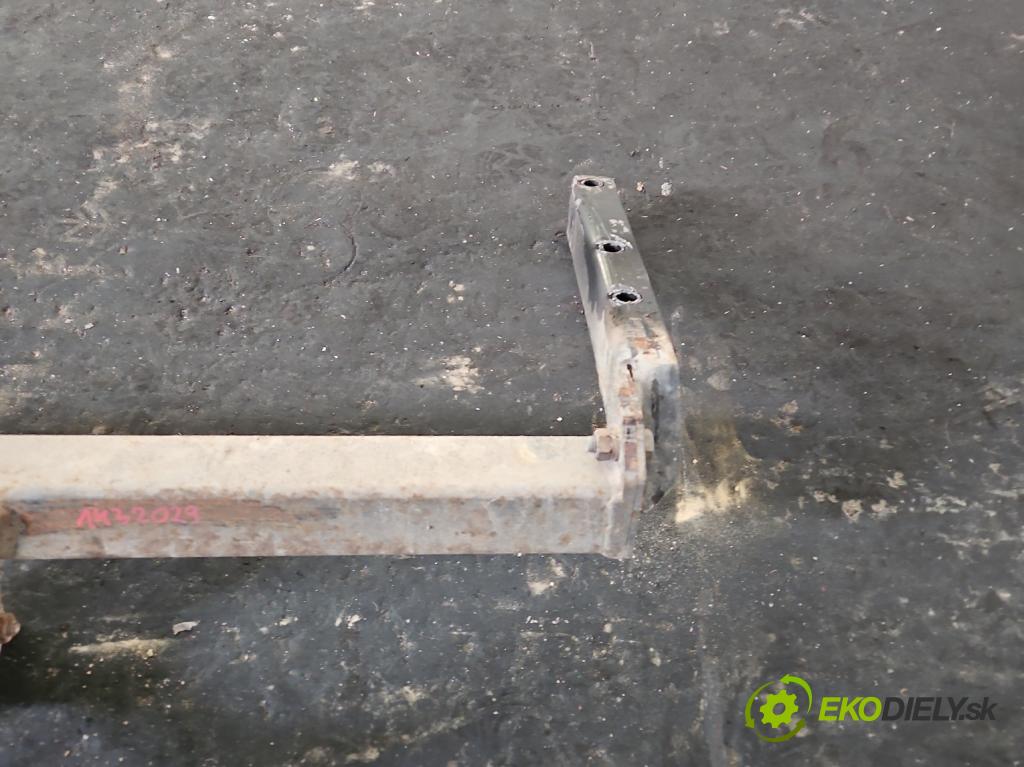 Vw Passat B5 1995-2005 1.9 TDI 116 hp manual 85 kW 1896 cm3 5- oko tažné  (Tažná zařízení)