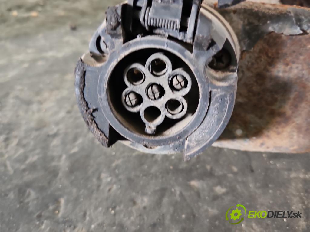 Vw Passat B5 1995-2005 1.9 TDI 116 hp manual 85 kW 1896 cm3 5- oko tažné  (Tažná zařízení)