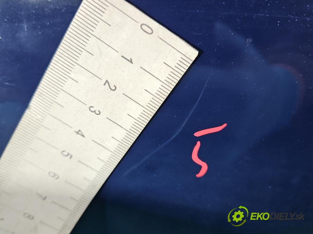 Vw Passat B5 1995-2005 1.9 TDI 116 hp manual 85 kW 1896 cm3 5- zadní kufrové dveře  (Zadní kapoty)