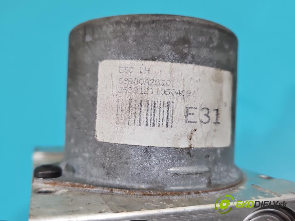 Kia Ceed II 2012-2018 1.6 GDI 135 HP automatic 99 kW 1591 cm3 5- čerpadlo abs A2589-20600 (Pumpa ABS)